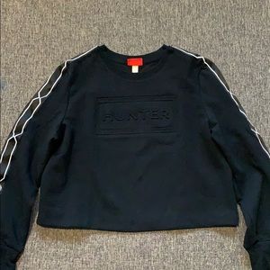 🟢 Hunter Black Crop Long Sleeve Top M